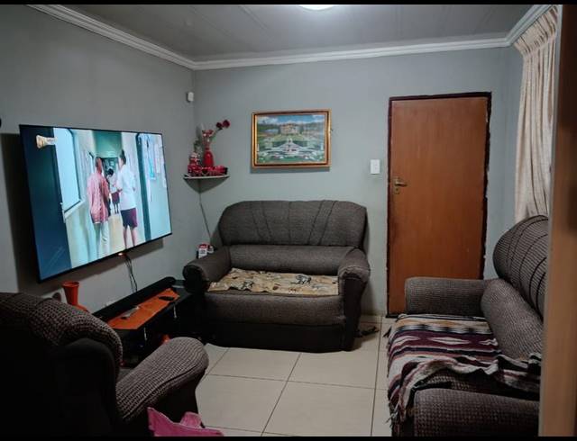 2 BEDROOM HOUSE FOR SALE IN SOSHANGUVE SOUTH